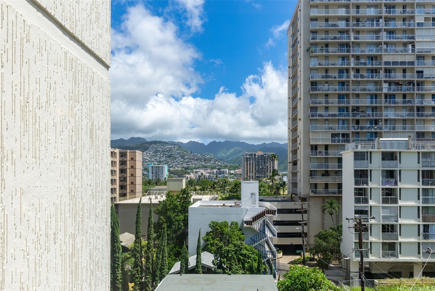 2440 Kuhio Avenue 501 Property Photo 15