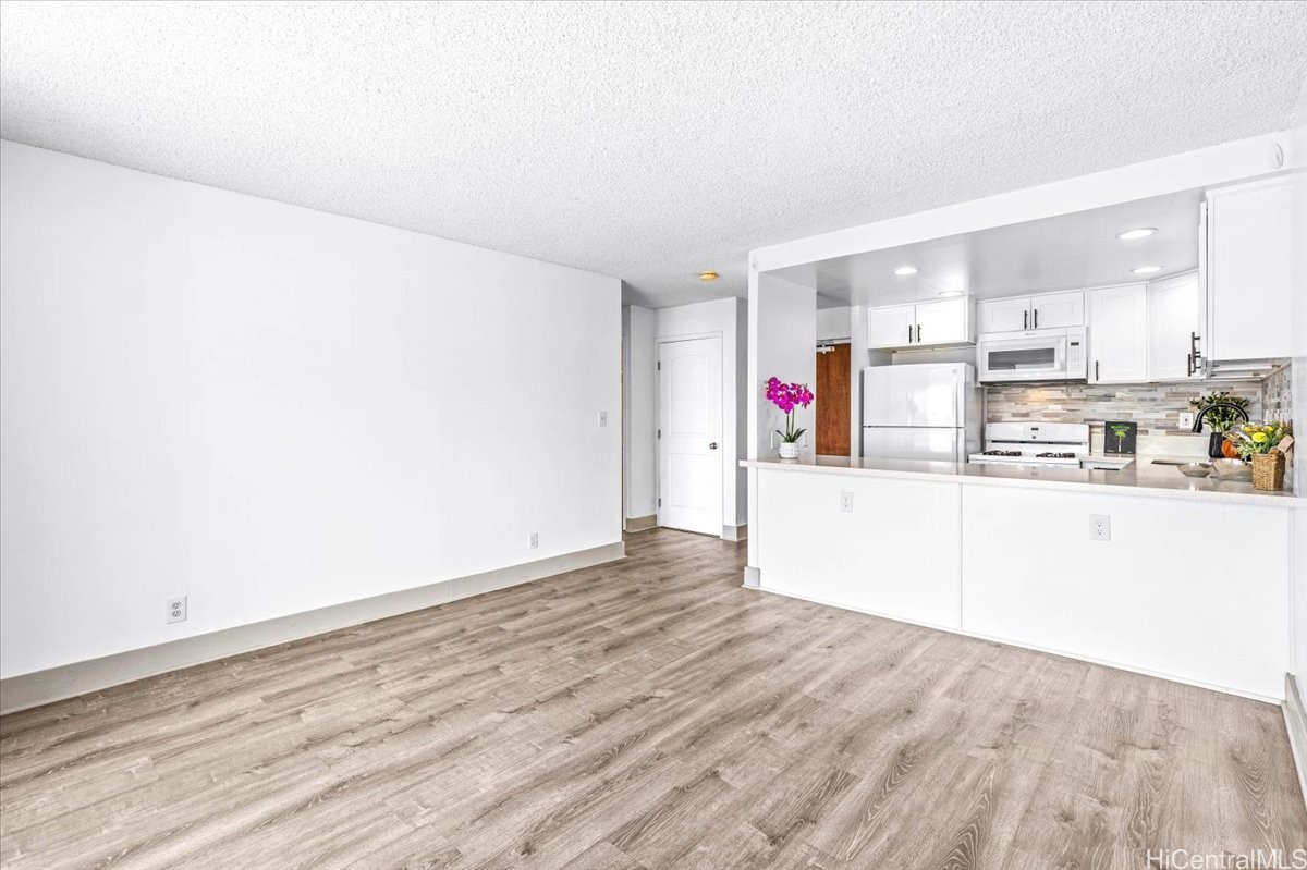 475 Atkinson Drive 1007 Property Photo 10