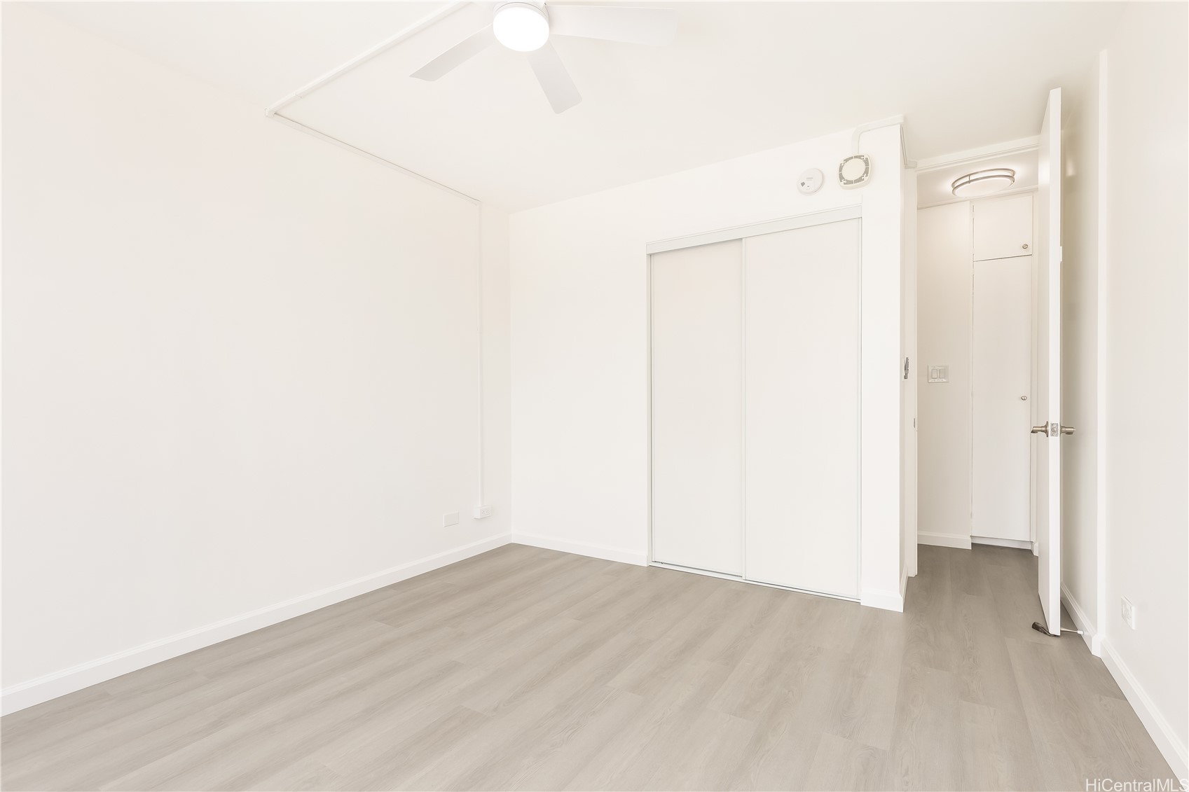 2121 Algaroba Street 301 Property Photo 12