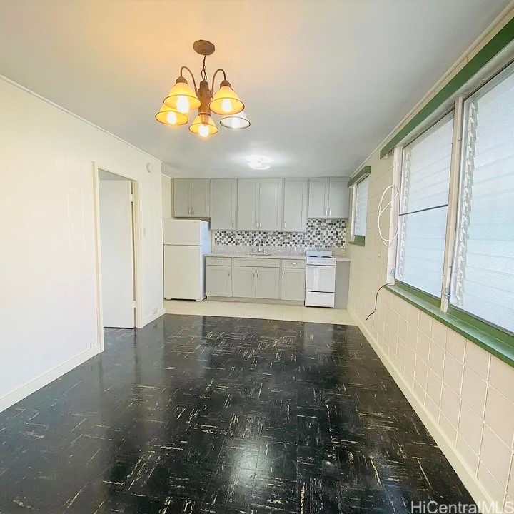 2550 Date Street Property Photo 10