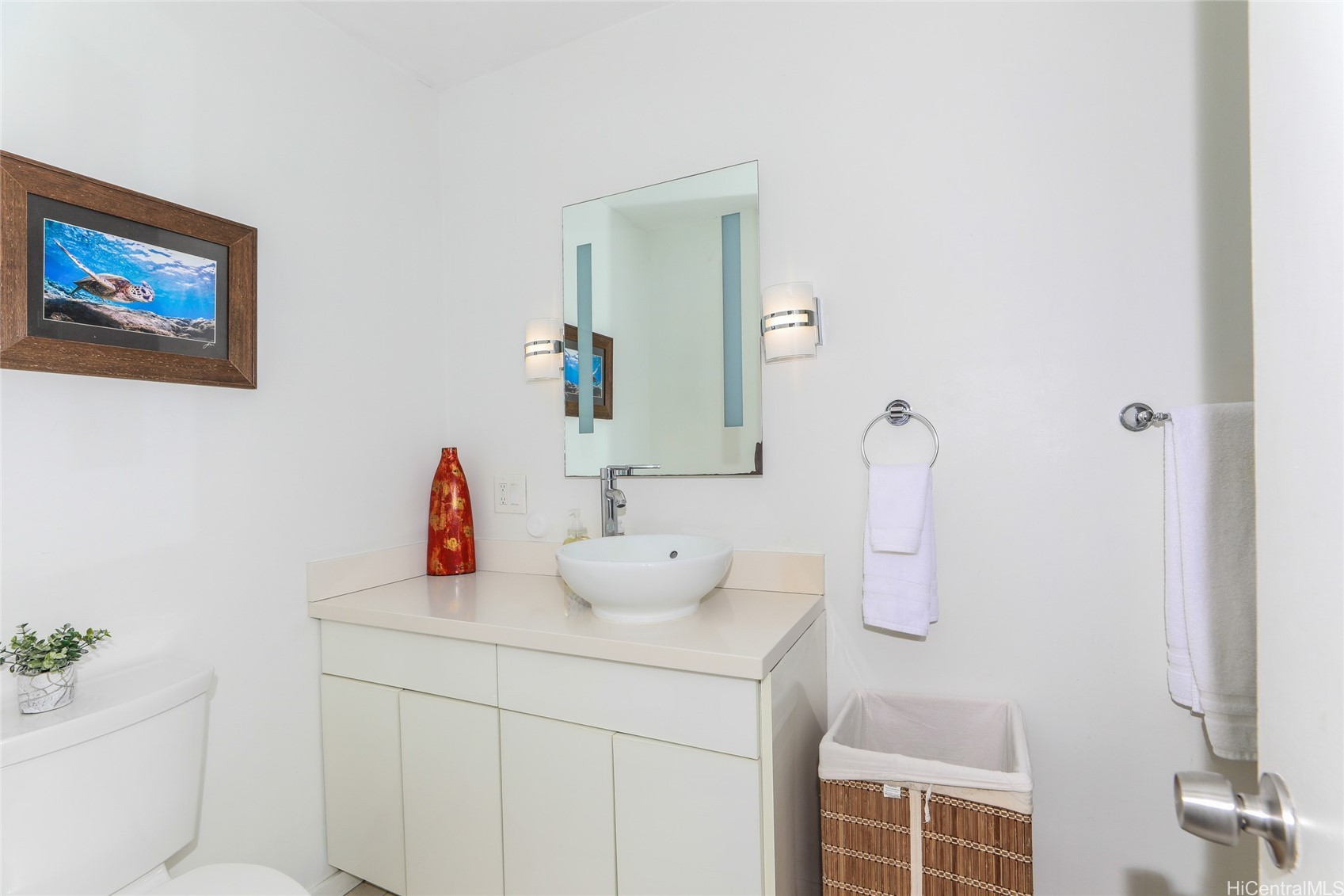 247 Beach Walk 1101 Property Photo 10