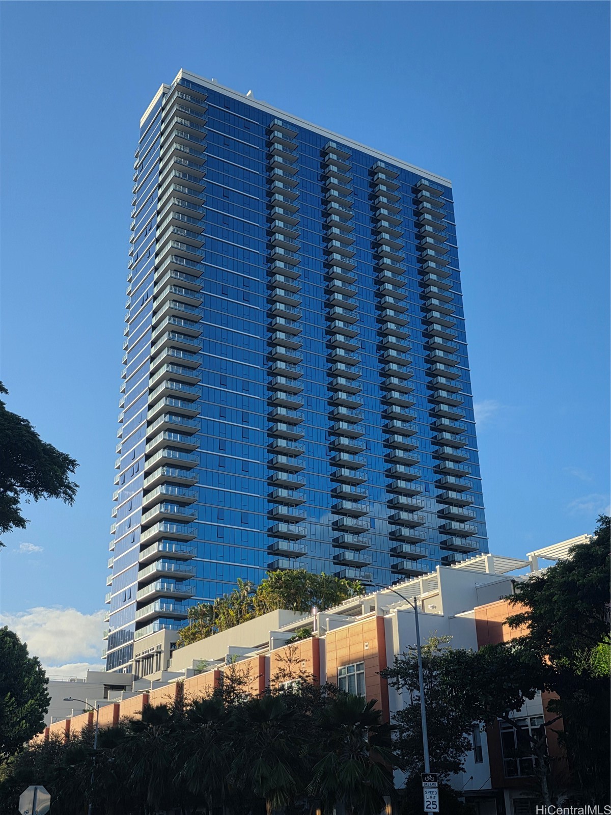 600 Ala Moana Boulevard 501 Property Photo 4