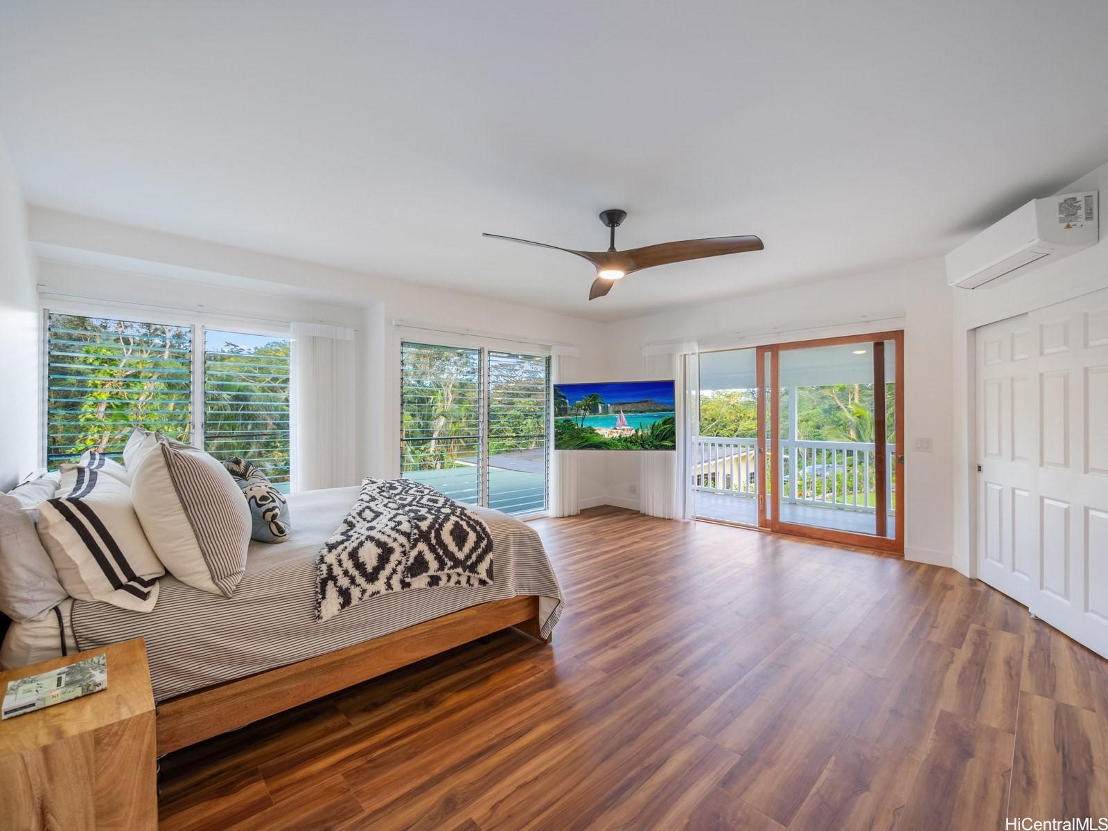969 Auloa Road Property Photo 15