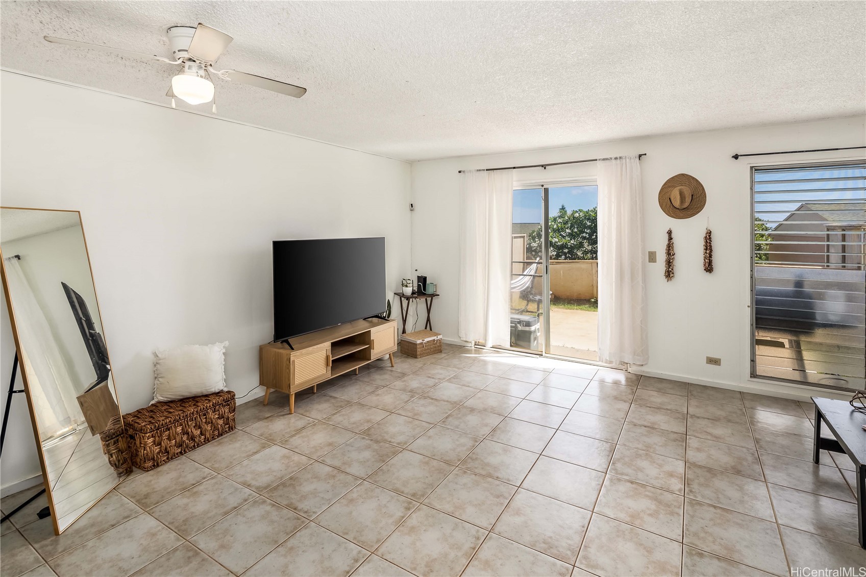 92-779 Makakilo Drive B9 Property Photo 3