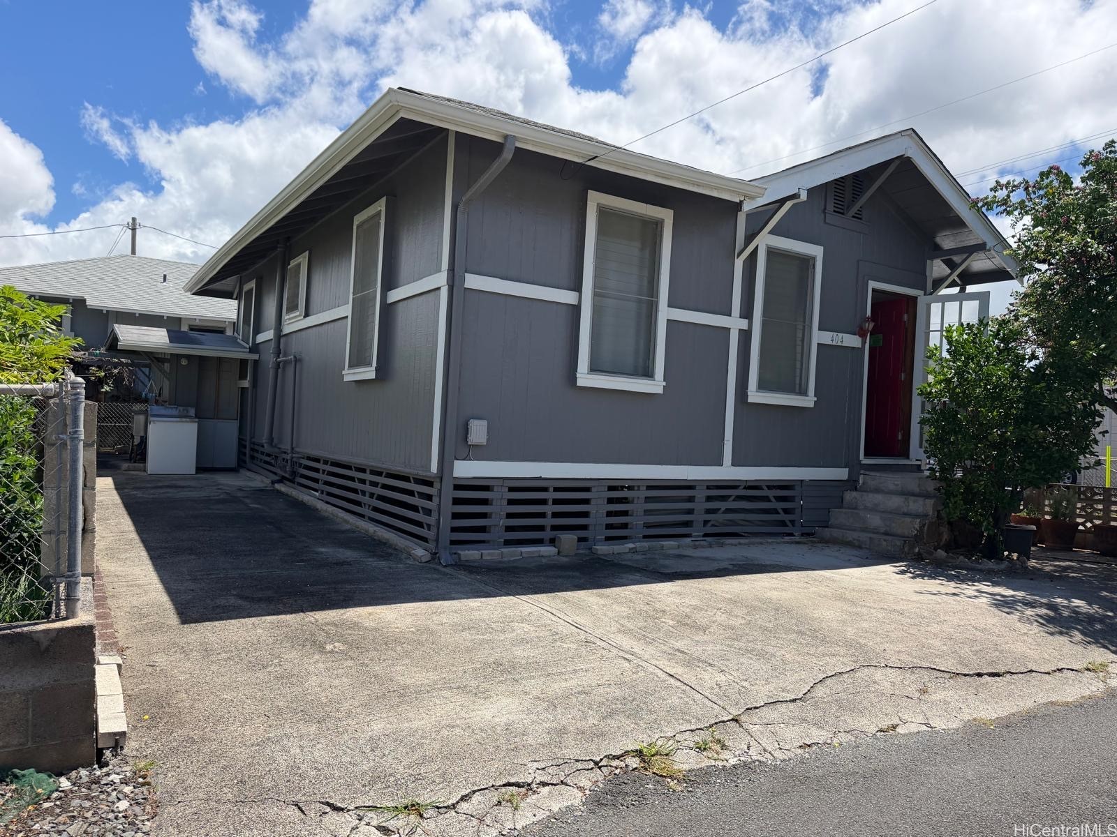404 Paui Place Property Photo 2