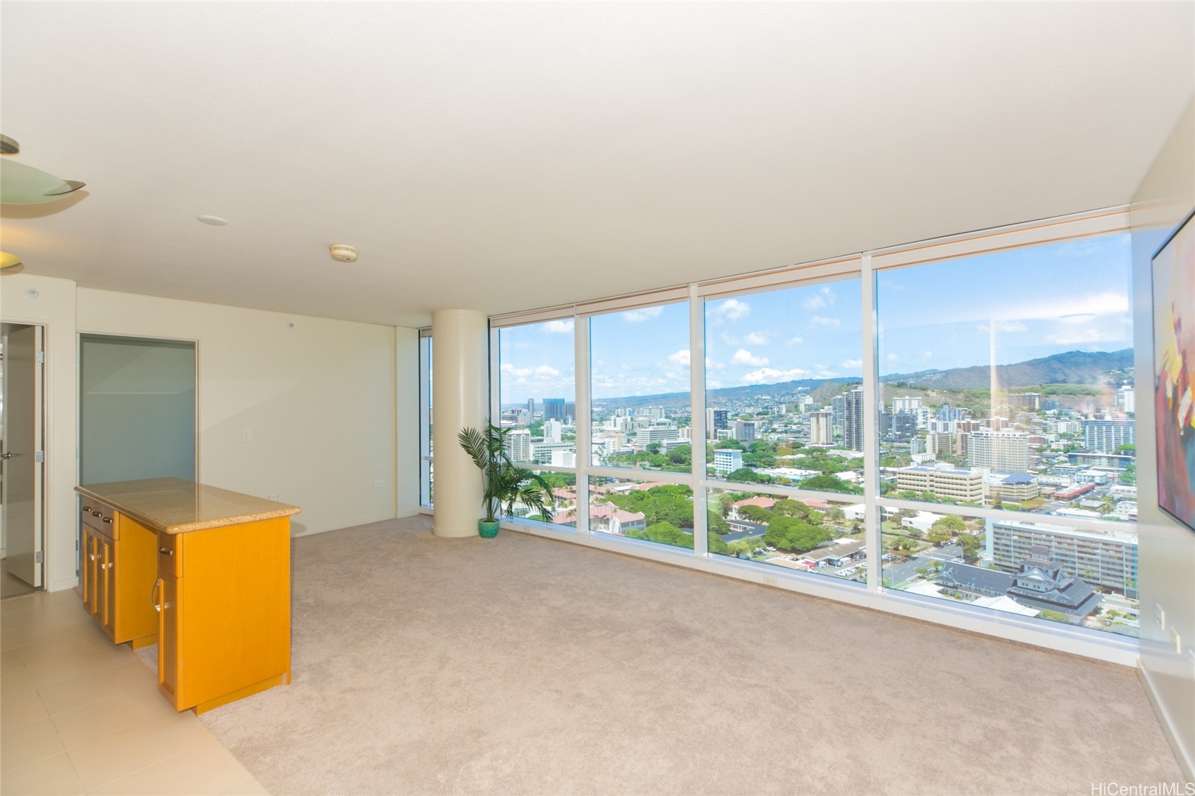 1296 Kapiolani Boulevard Ii3401 Property Photo 3