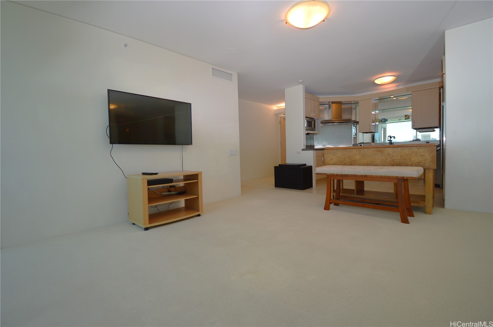 88 Piikoi Street 1605 Property Photo 8