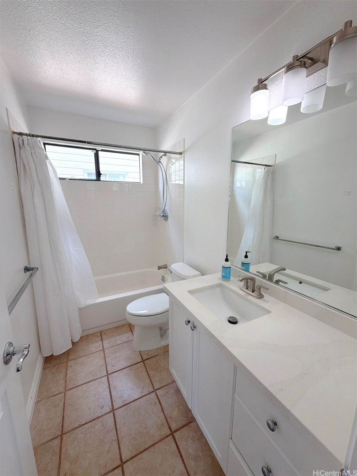94-1009 Lalama Loop Property Photo 3
