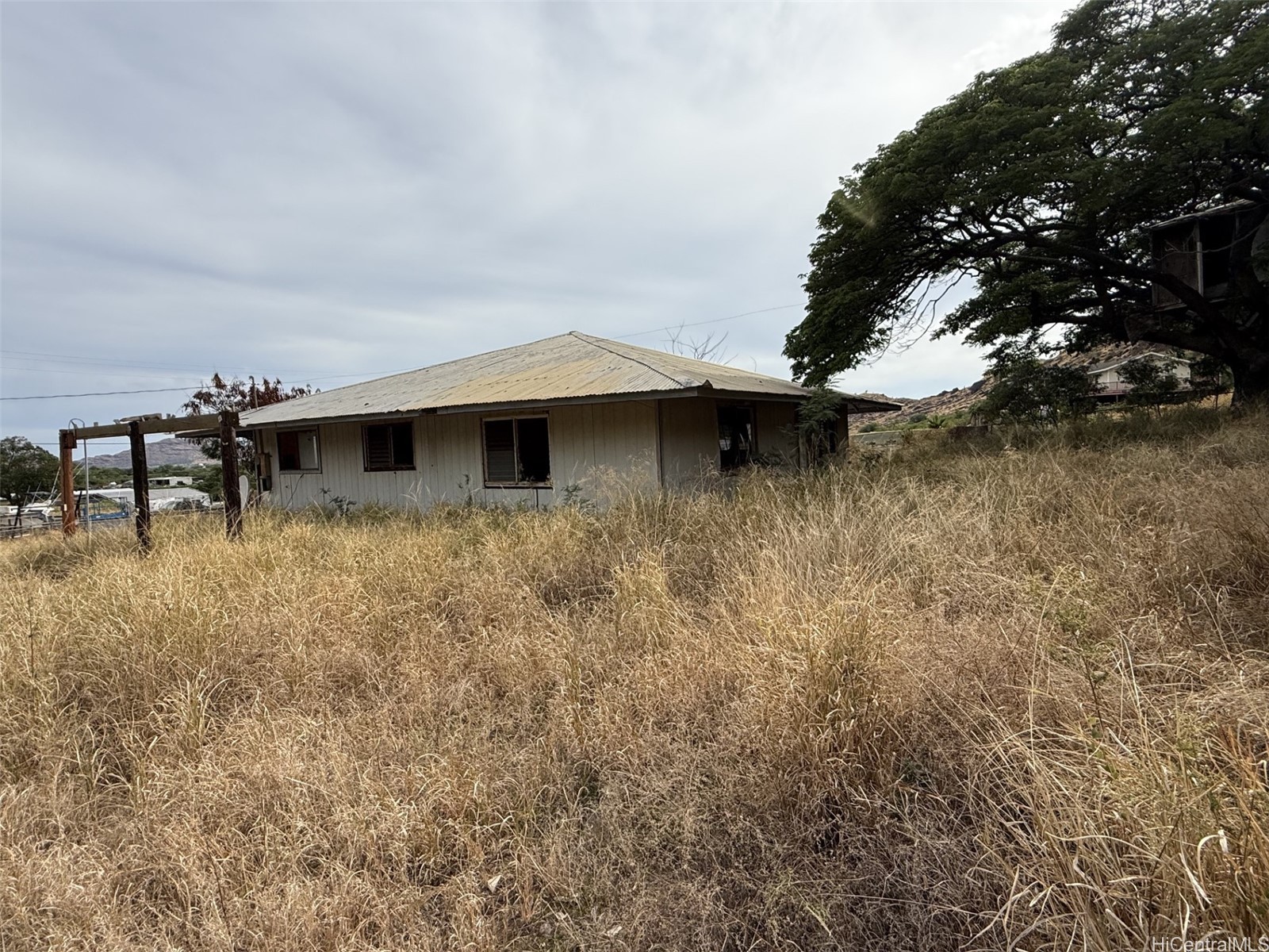 86-115 Kuwale Road Property Photo 2