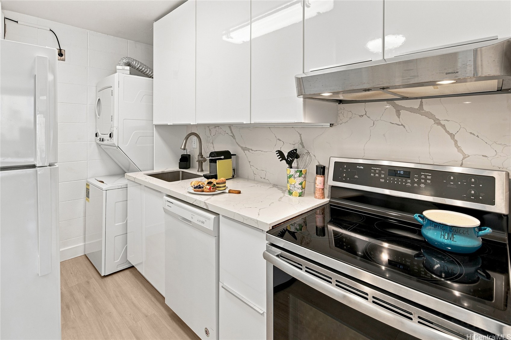 435 Seaside Avenue 701 Property Photo 8