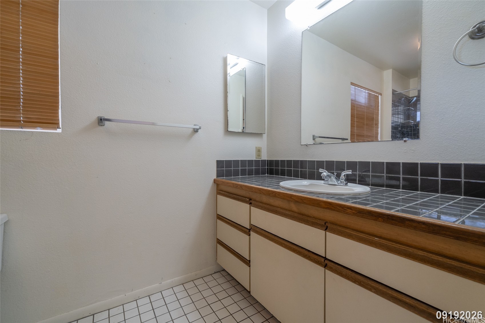 237 Kihapai Street Property Photo 14