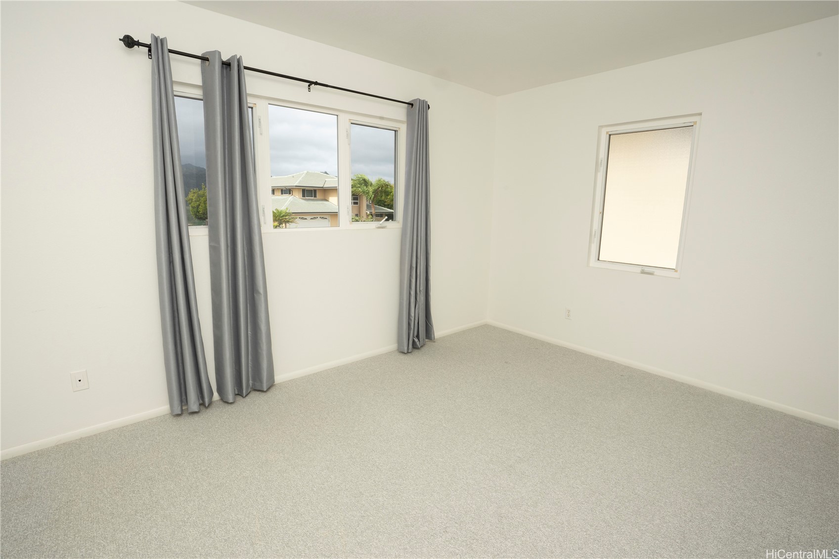 1071 Hoa Street Property Photo 14