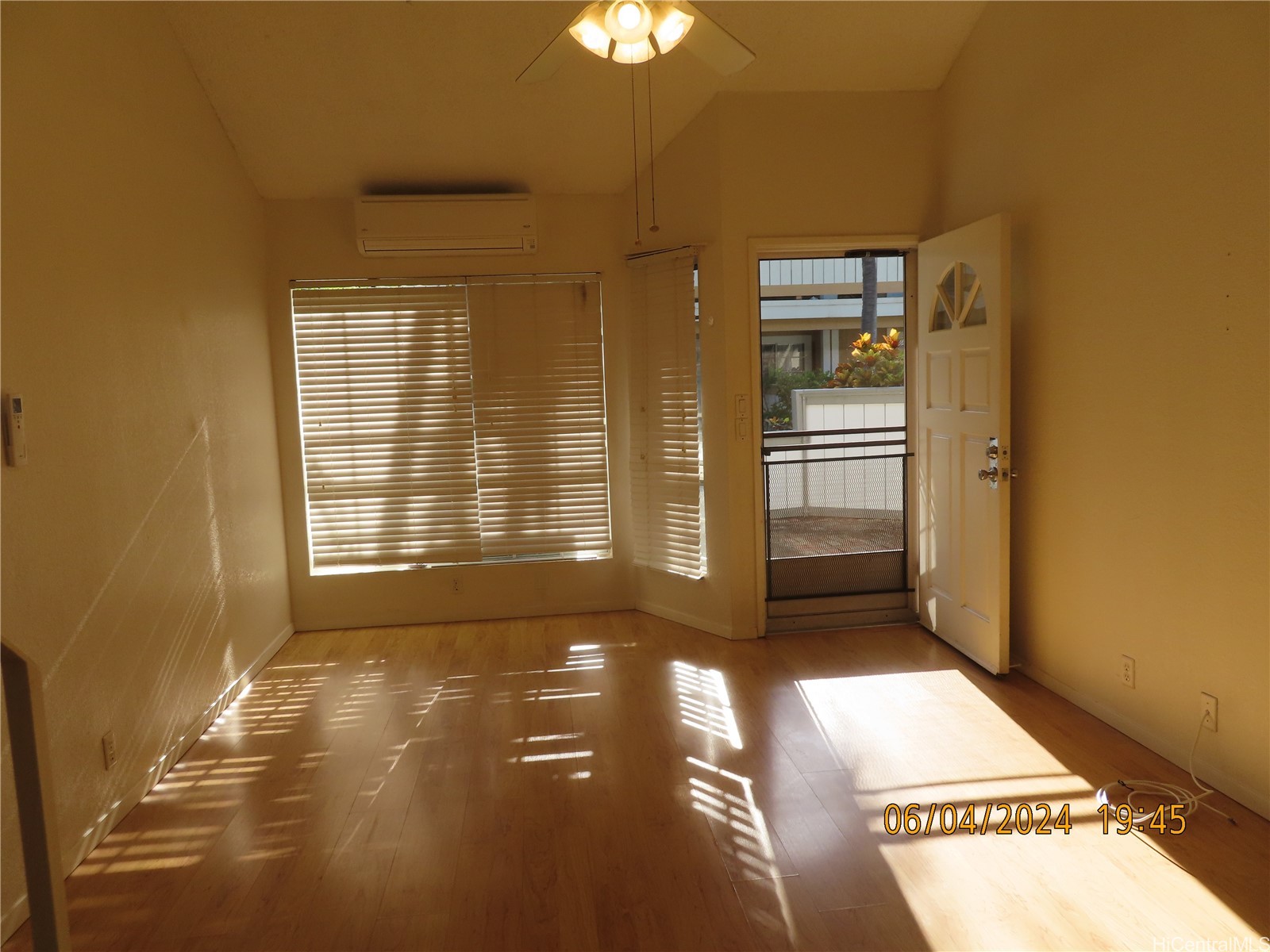 99-328 Mananai Place 5e Property Photo 2
