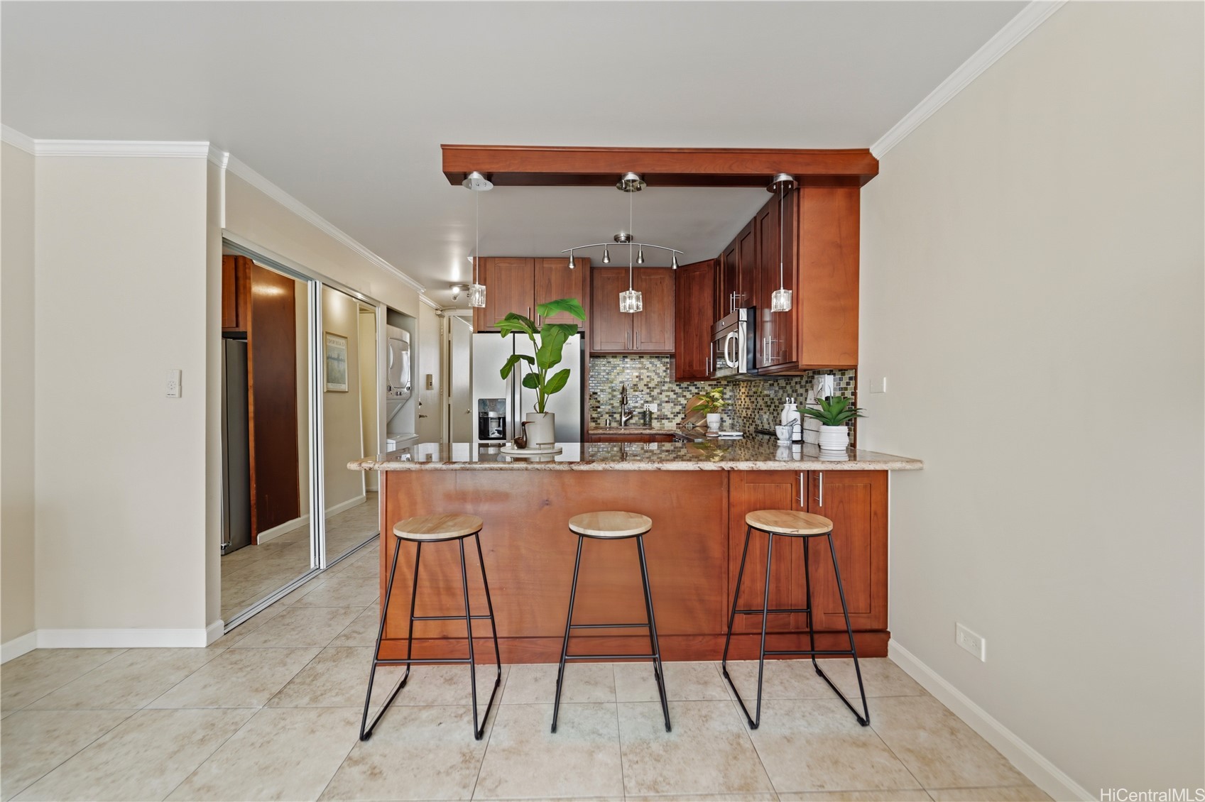 2611 Ala Wai Boulevard 902 Property Photo 5