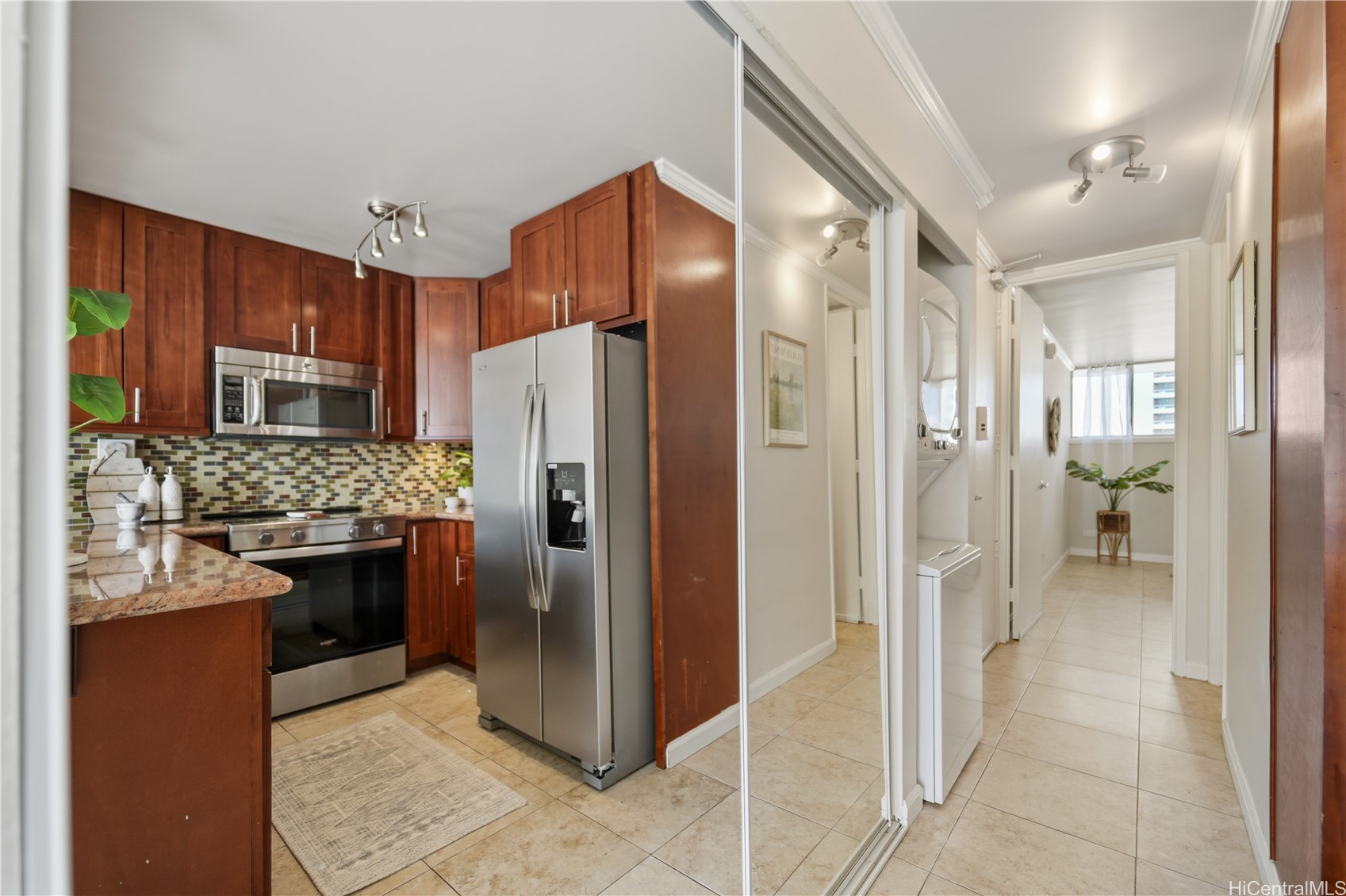 2611 Ala Wai Boulevard 902 Property Photo 10