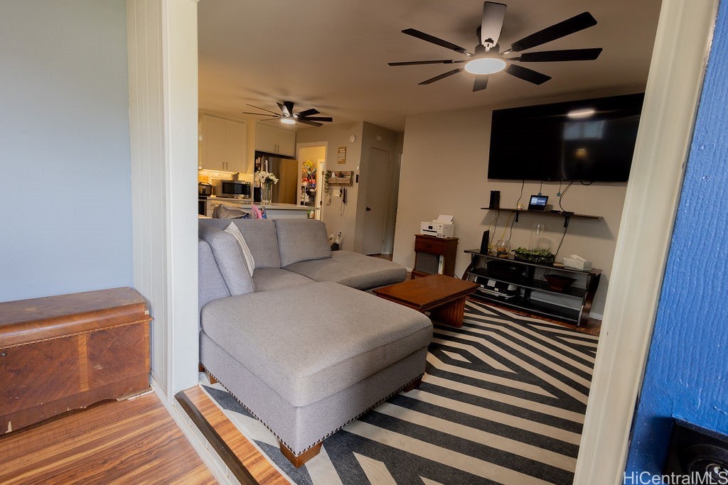 202616743 Property Photo 2