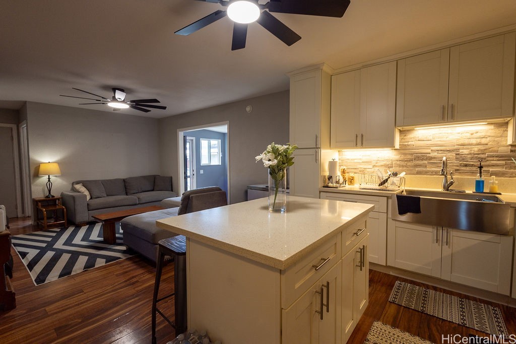 202616743 Property Photo 6