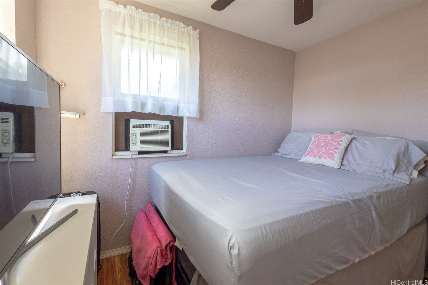202616743 Property Photo 9