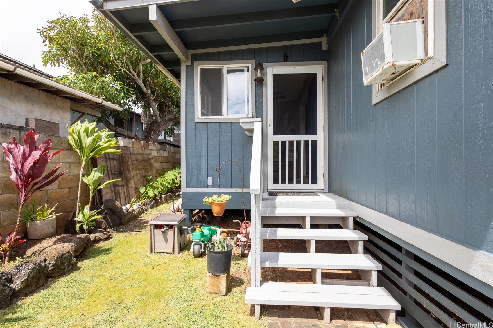 202616743 Property Photo 14