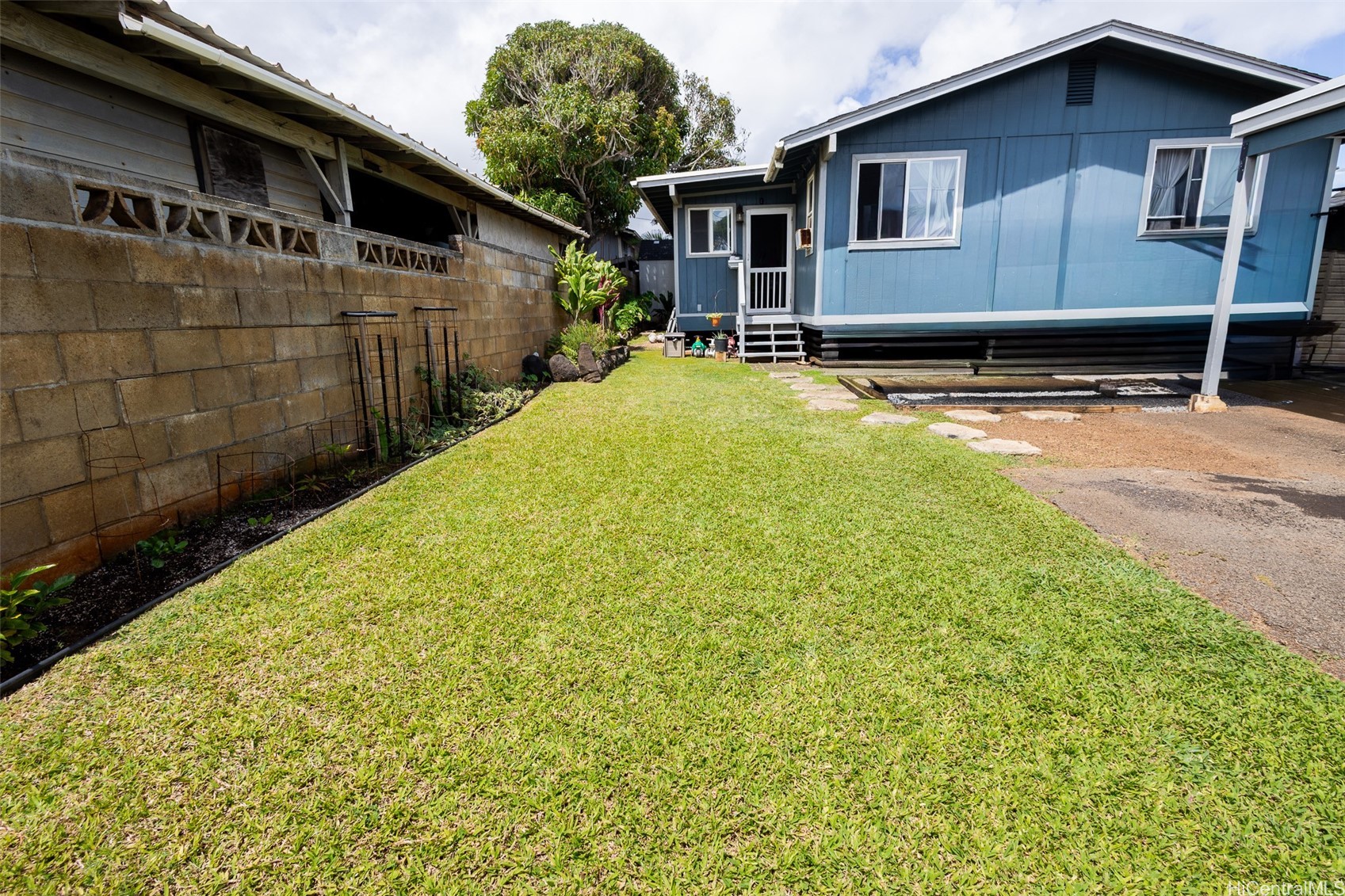 202616743 Property Photo 15