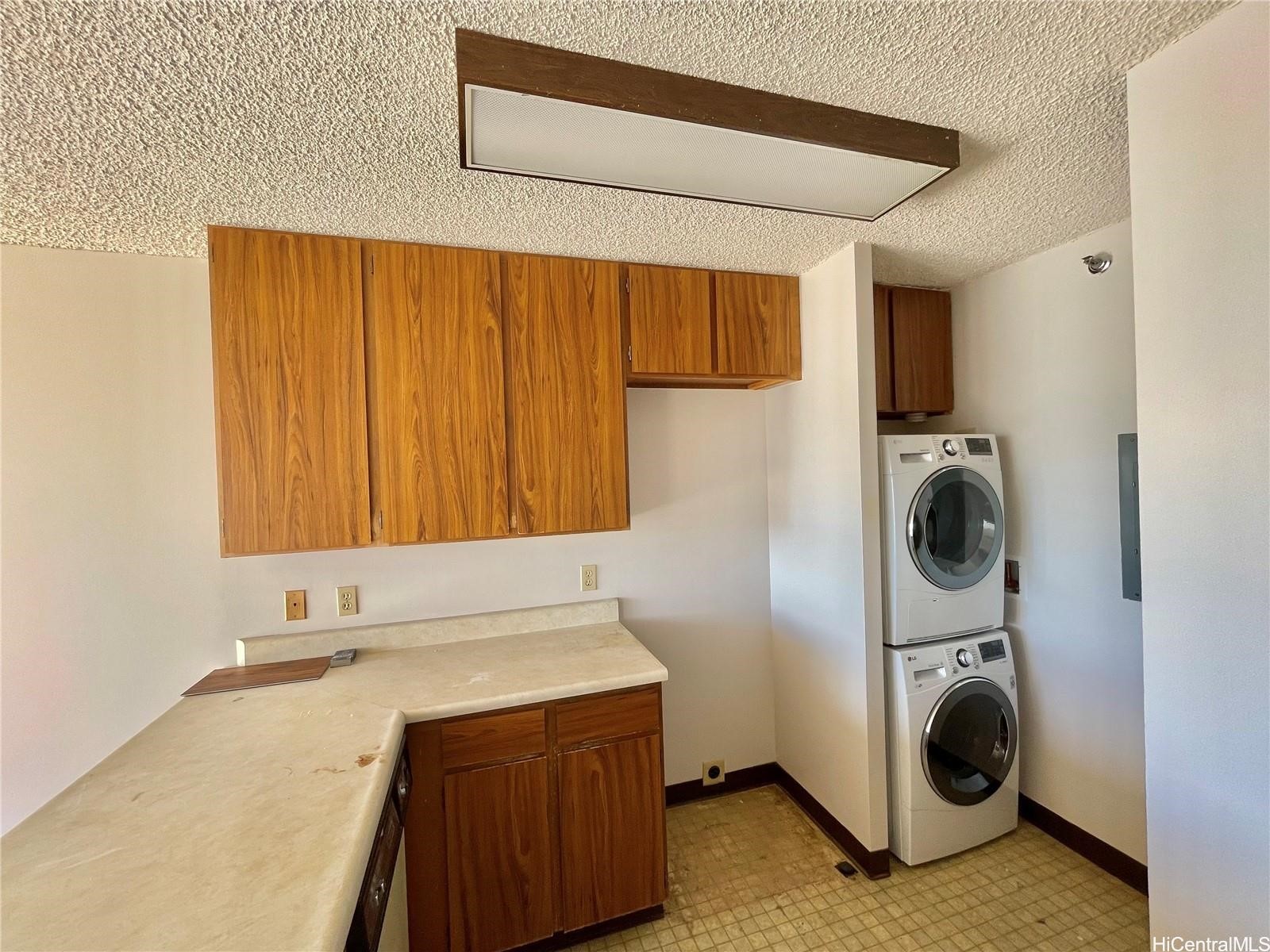 2040 Nuuanu Avenue 805 Property Photo 8