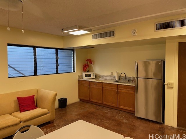 2040 Nuuanu Avenue 805 Property Photo 22