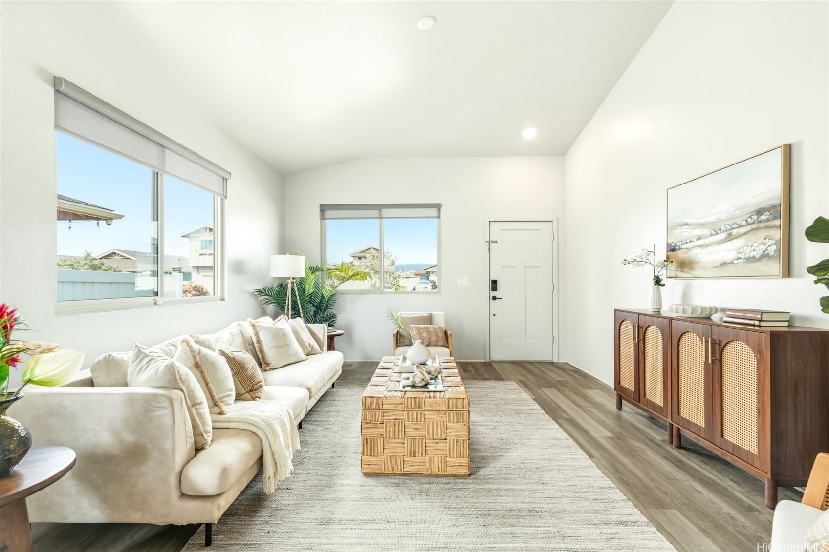 91-1676 Ulaula Loop Property Photo 4