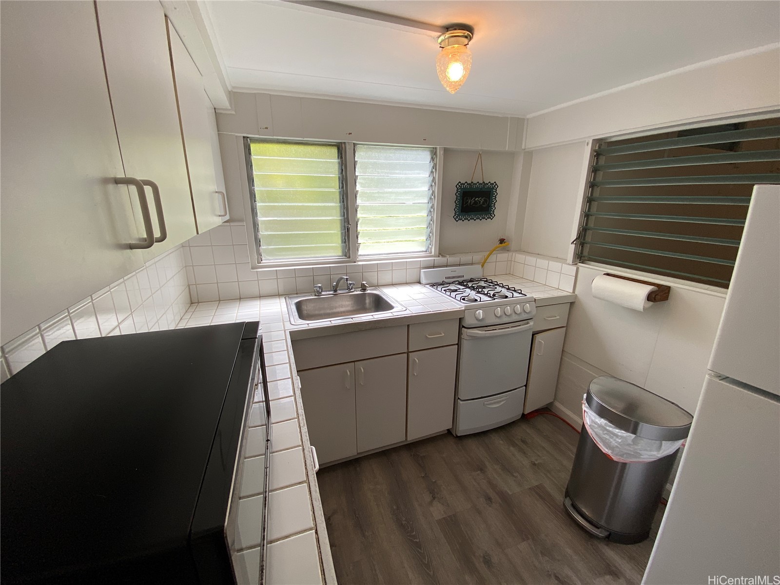 2544 Ahekolo Street Property Photo 1