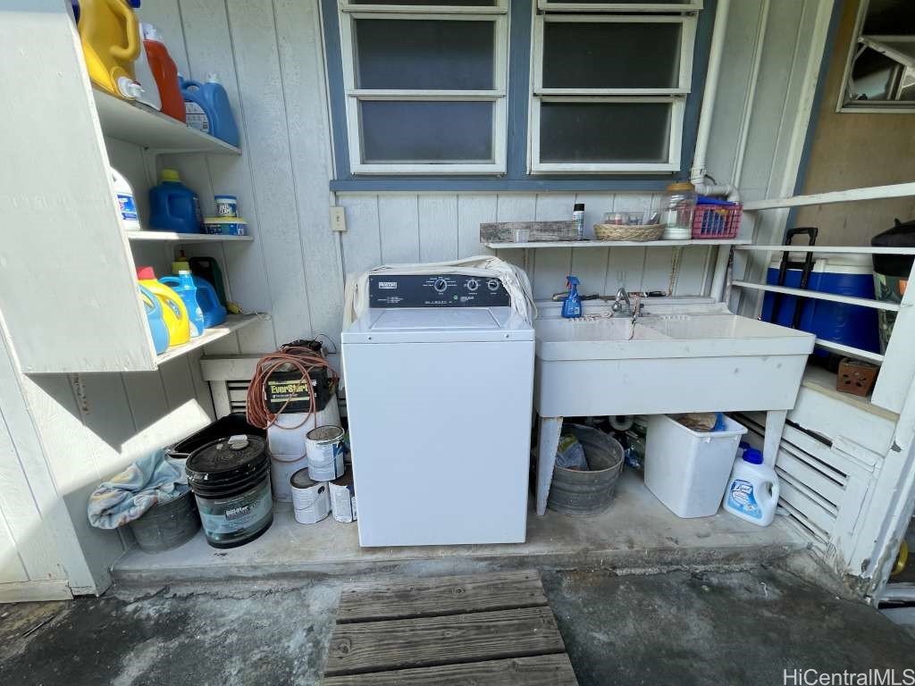 2544 Ahekolo Street Property Photo 12
