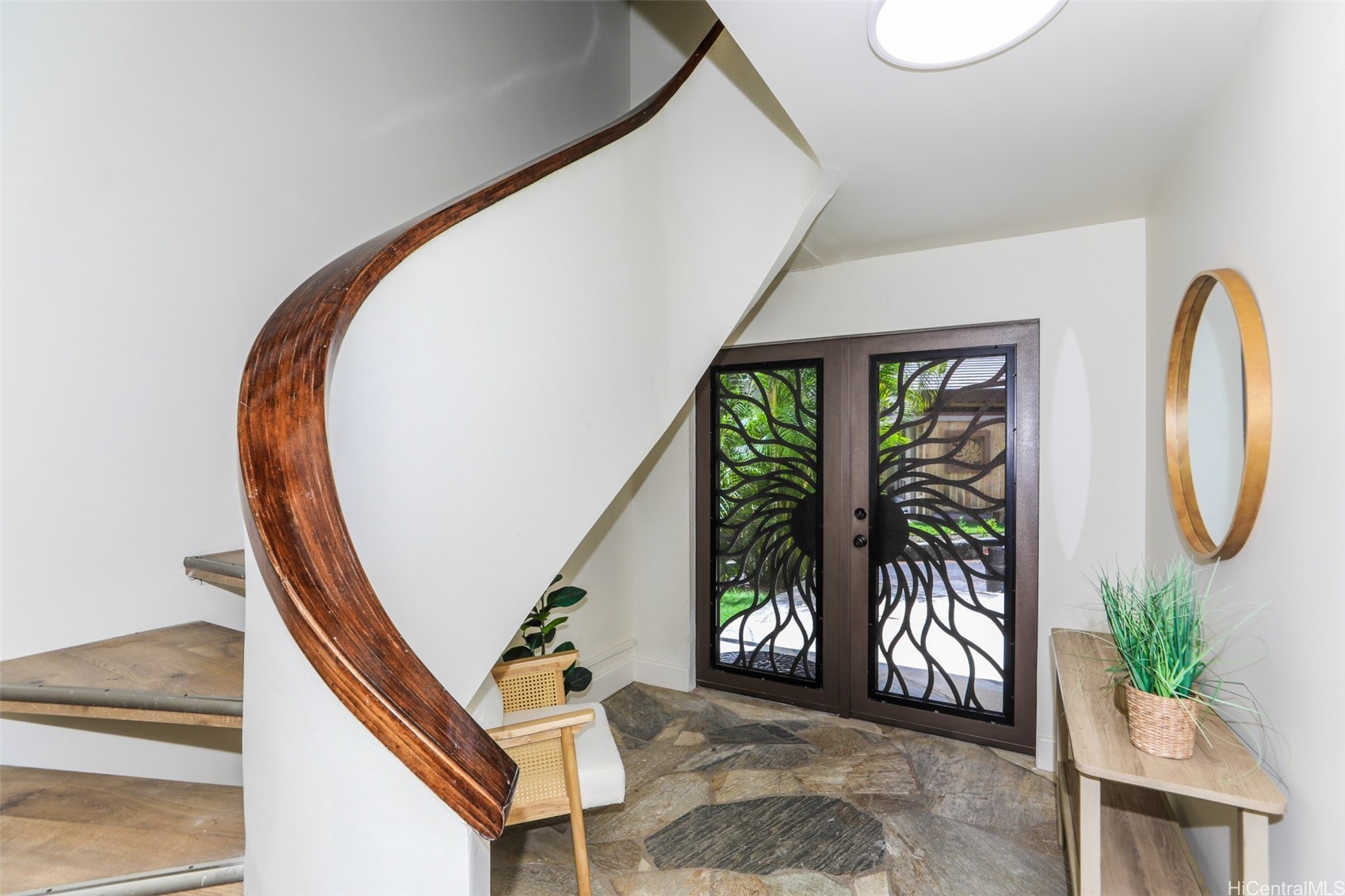 3200 Diamond Head Road Property Photo 3