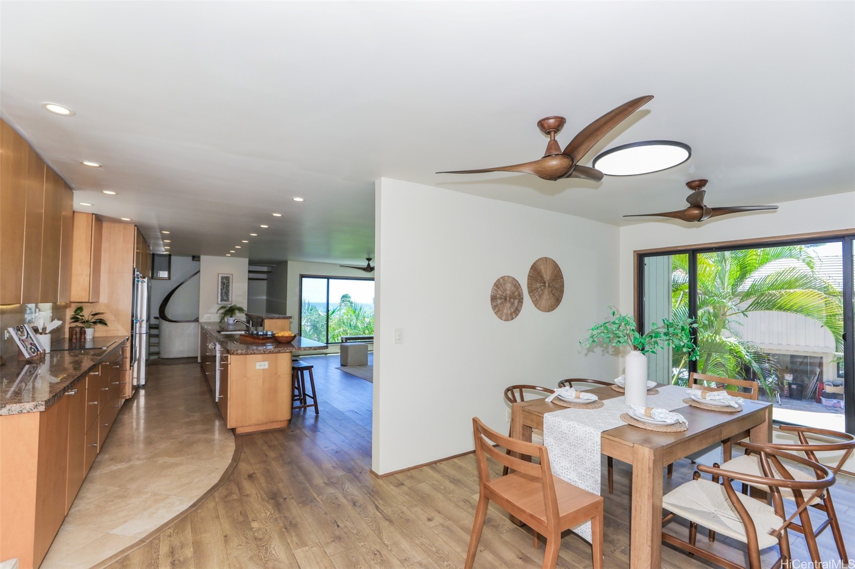 3200 Diamond Head Road Property Photo 7
