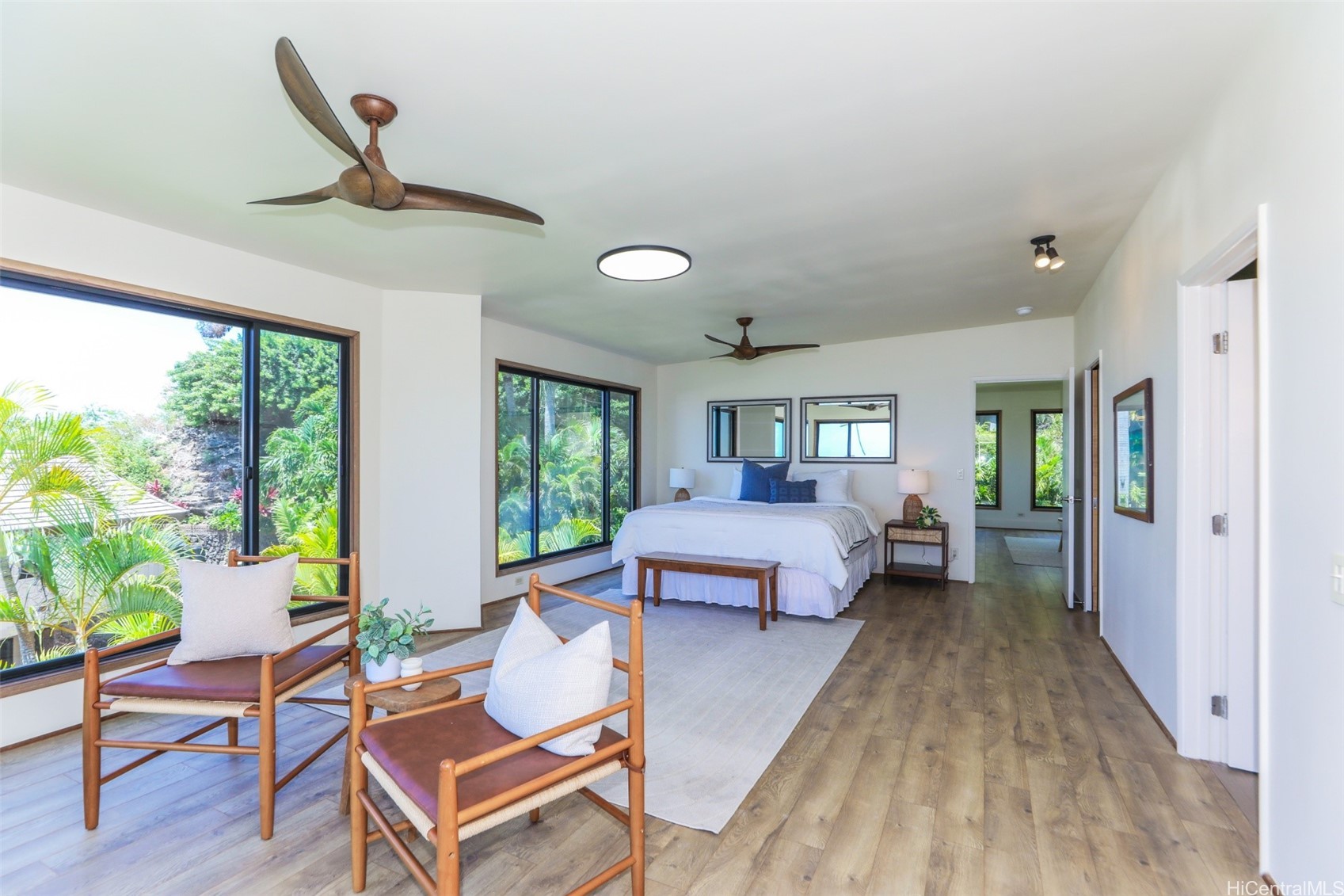 3200 Diamond Head Road Property Photo 10