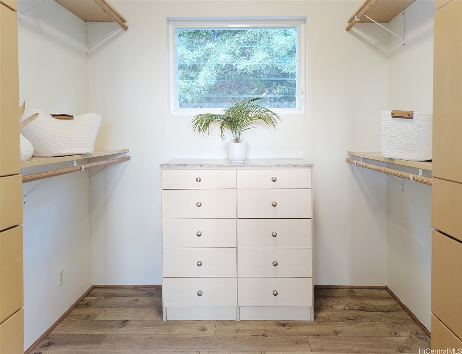 3200 Diamond Head Road Property Photo 15