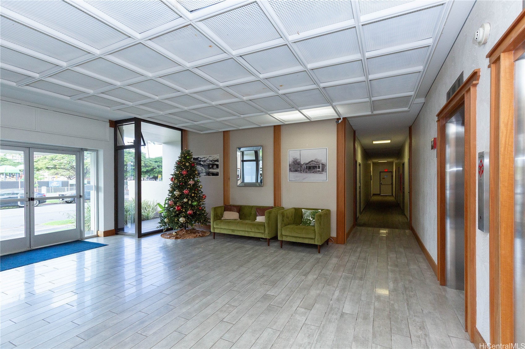 509 University Avenue 703 Property Photo 16