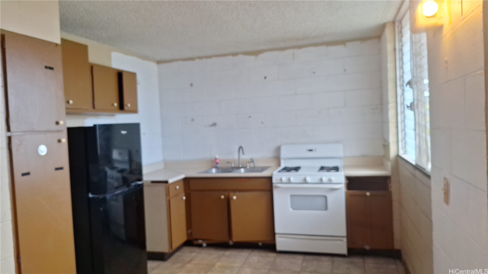 1514 Dillingham Boulevard 305 Property Photo 5