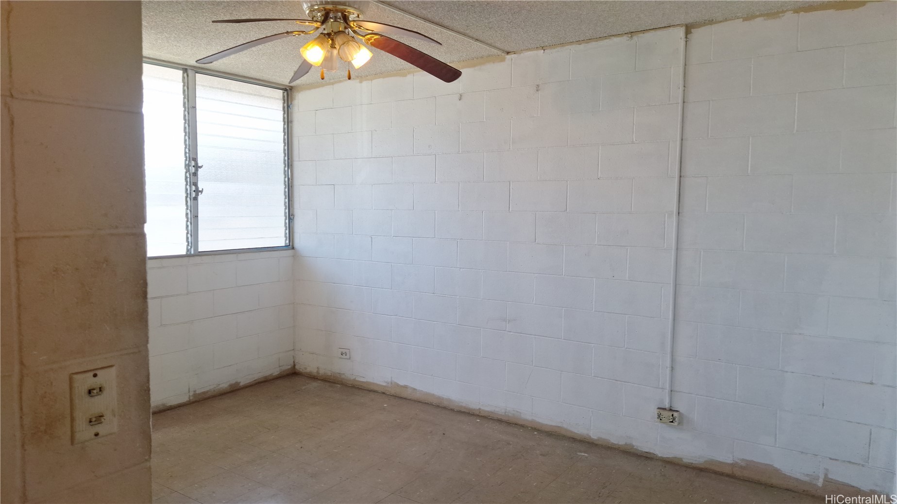 1514 Dillingham Boulevard 305 Property Photo 8