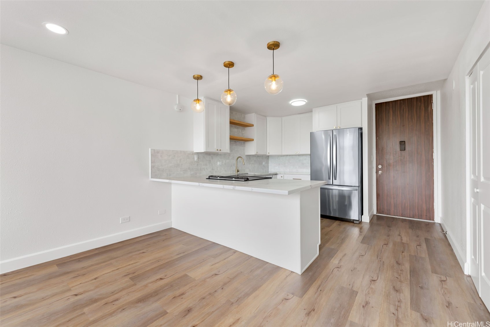5210 Likini Street 706 Property Photo 6