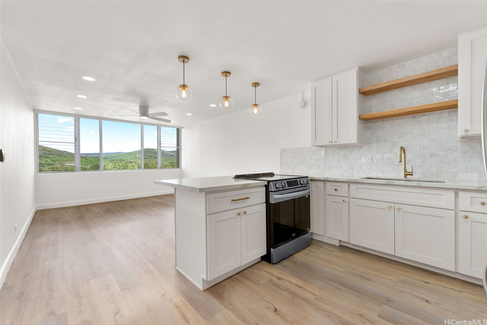 5210 Likini Street 706 Property Photo 8