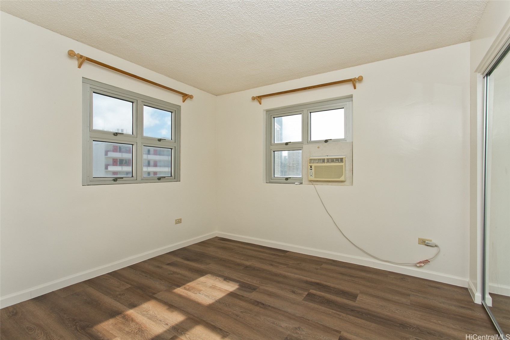802 Punahou Street 706 Property Photo 5