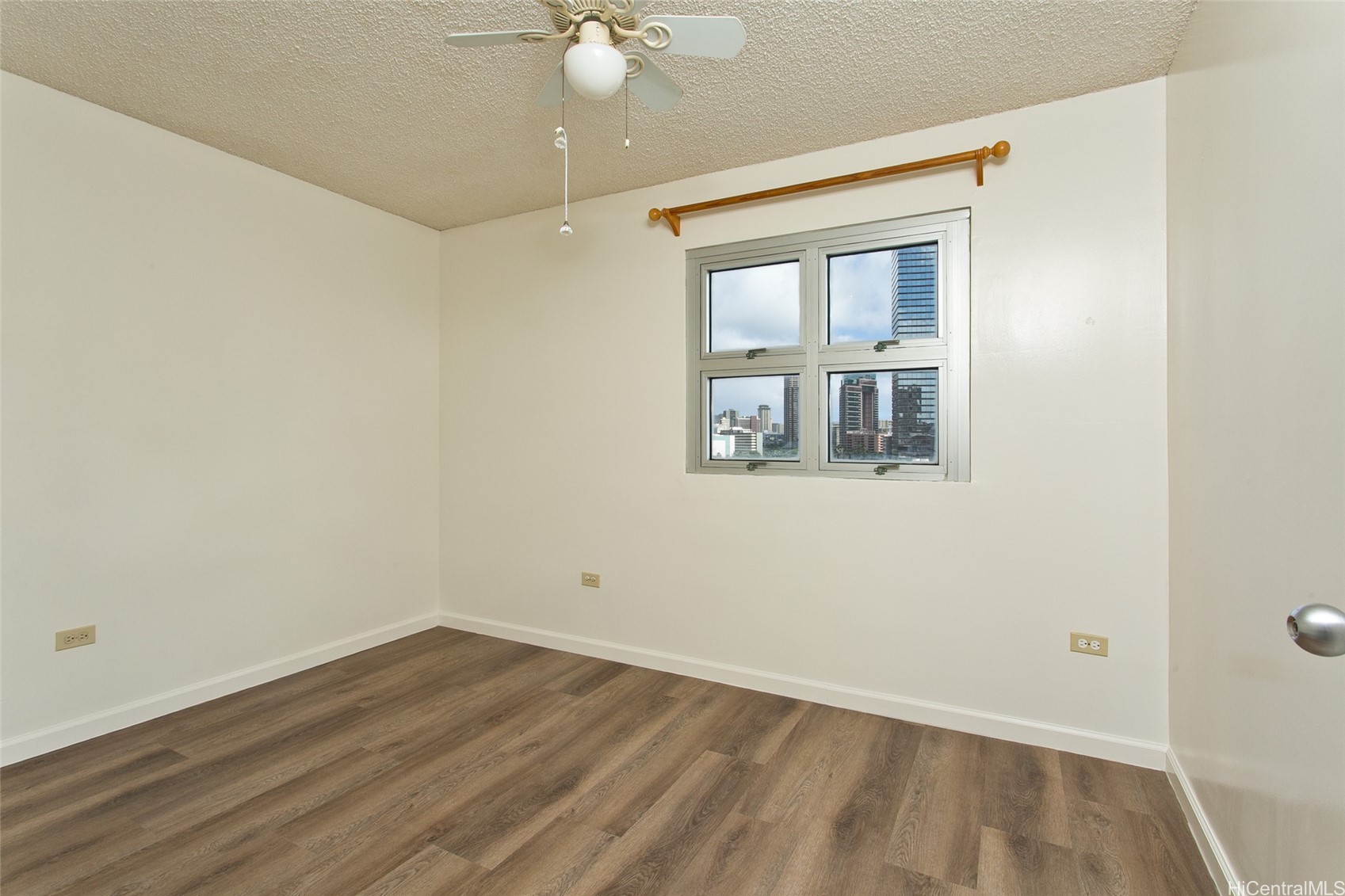 802 Punahou Street 706 Property Photo 6