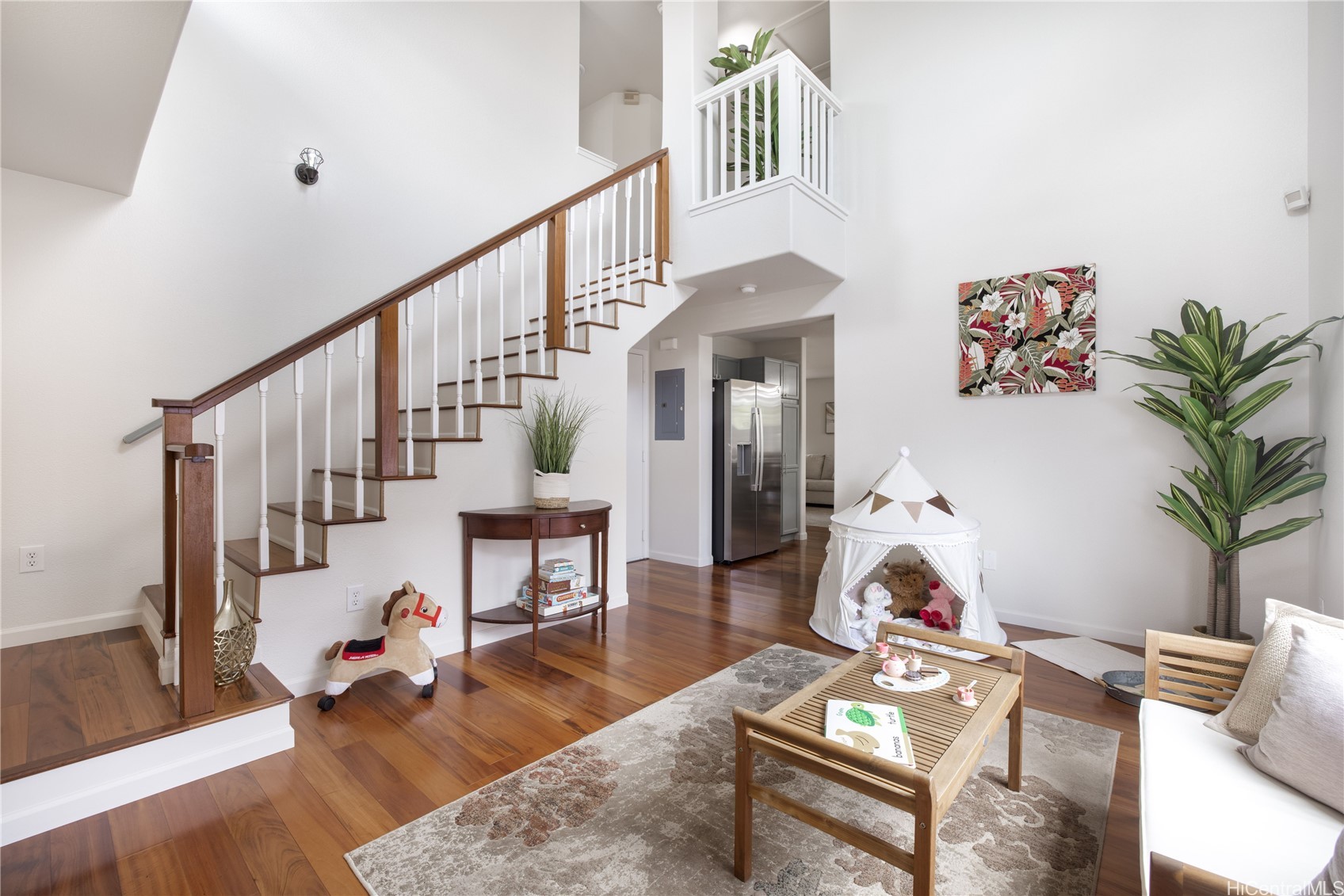 94-504 Hakea Place Property Photo 2