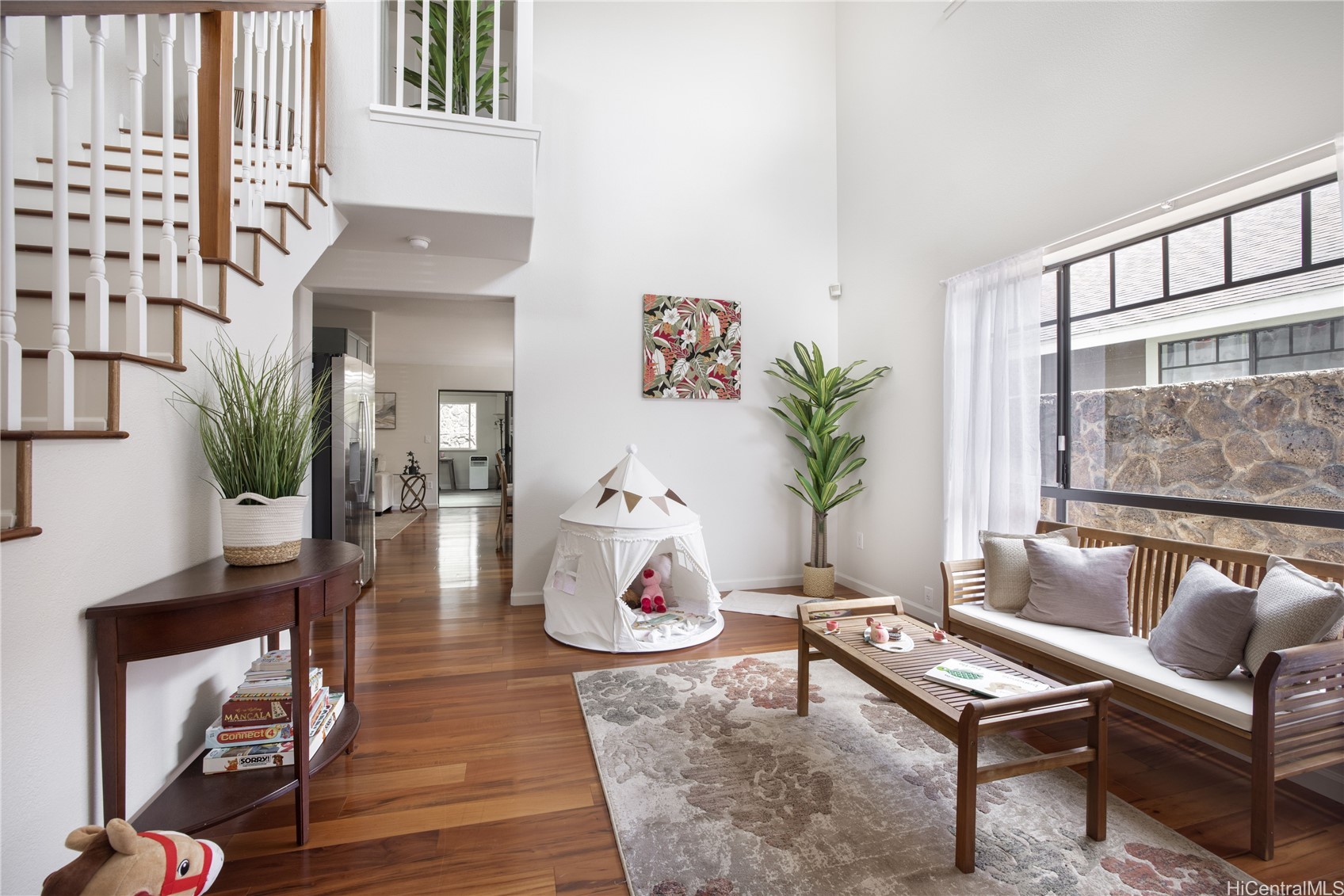 94-504 Hakea Place Property Photo 3