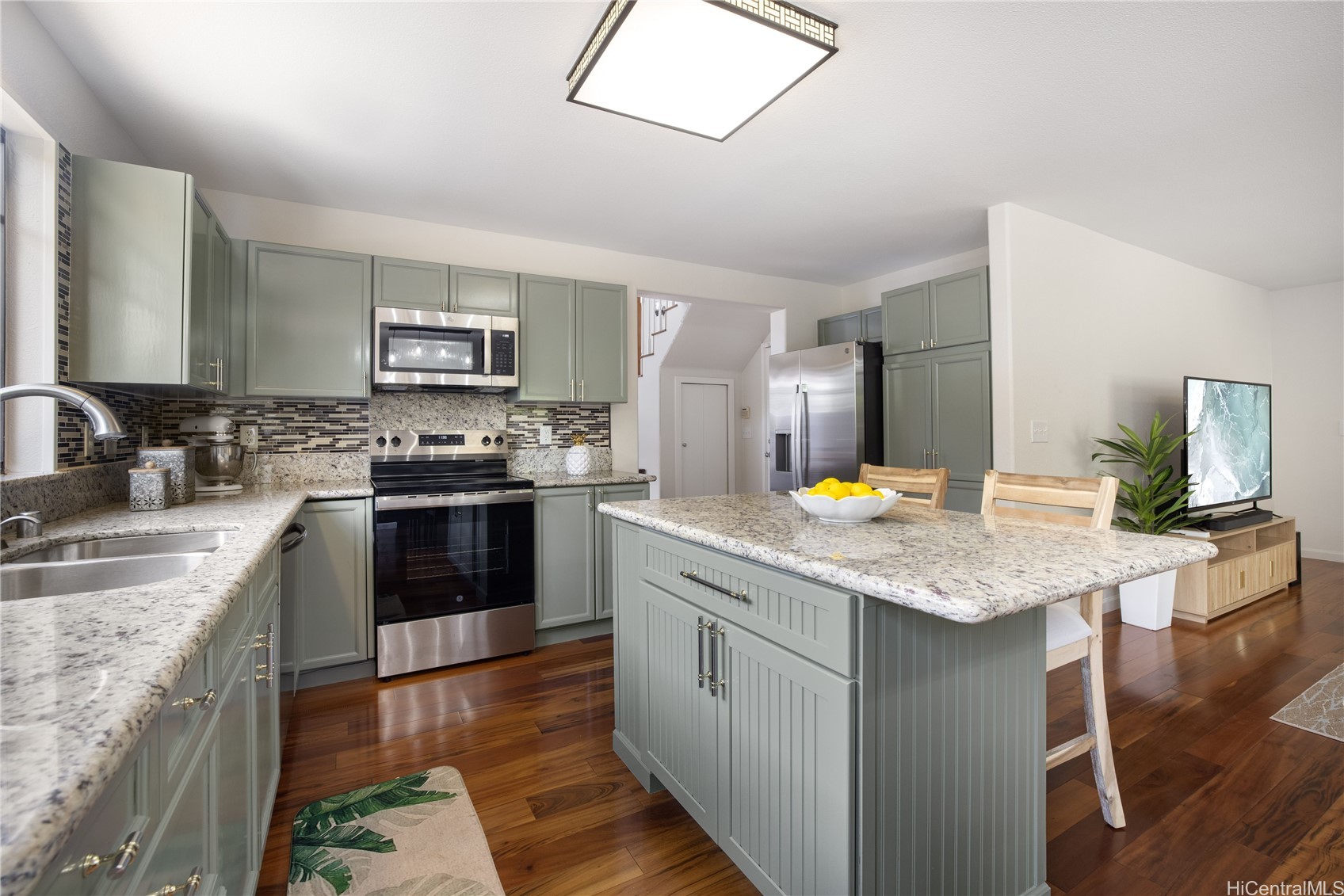 94-504 Hakea Place Property Photo 8