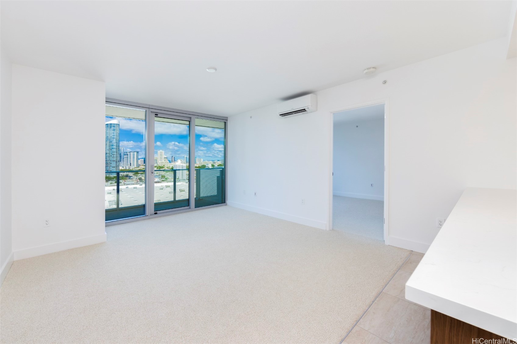 629 Keeaumoku Street 1202 Property Photo 2