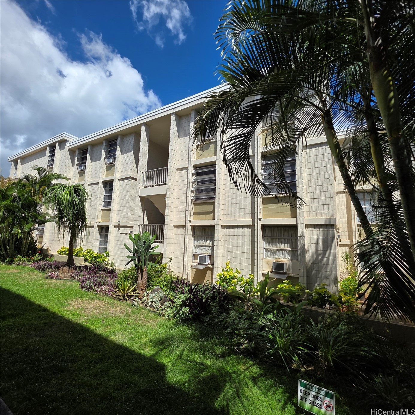98-1042 Moanalua Road 2-204 Property Photo 1