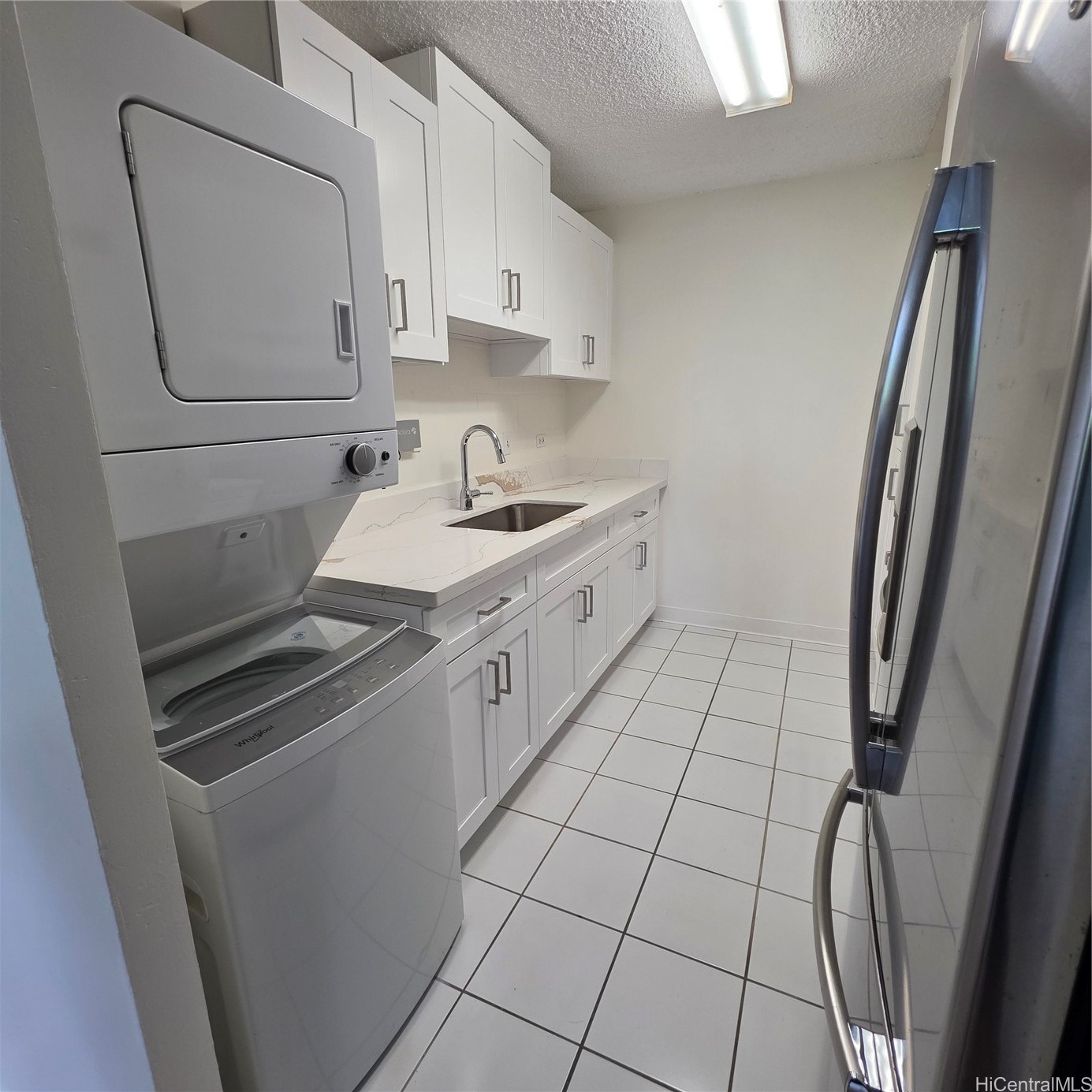 98-1042 Moanalua Road 2-204 Property Photo 2