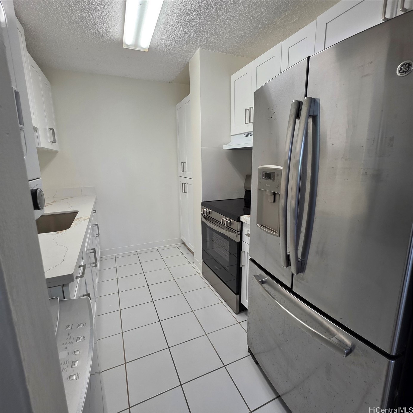 98-1042 Moanalua Road 2-204 Property Photo 3