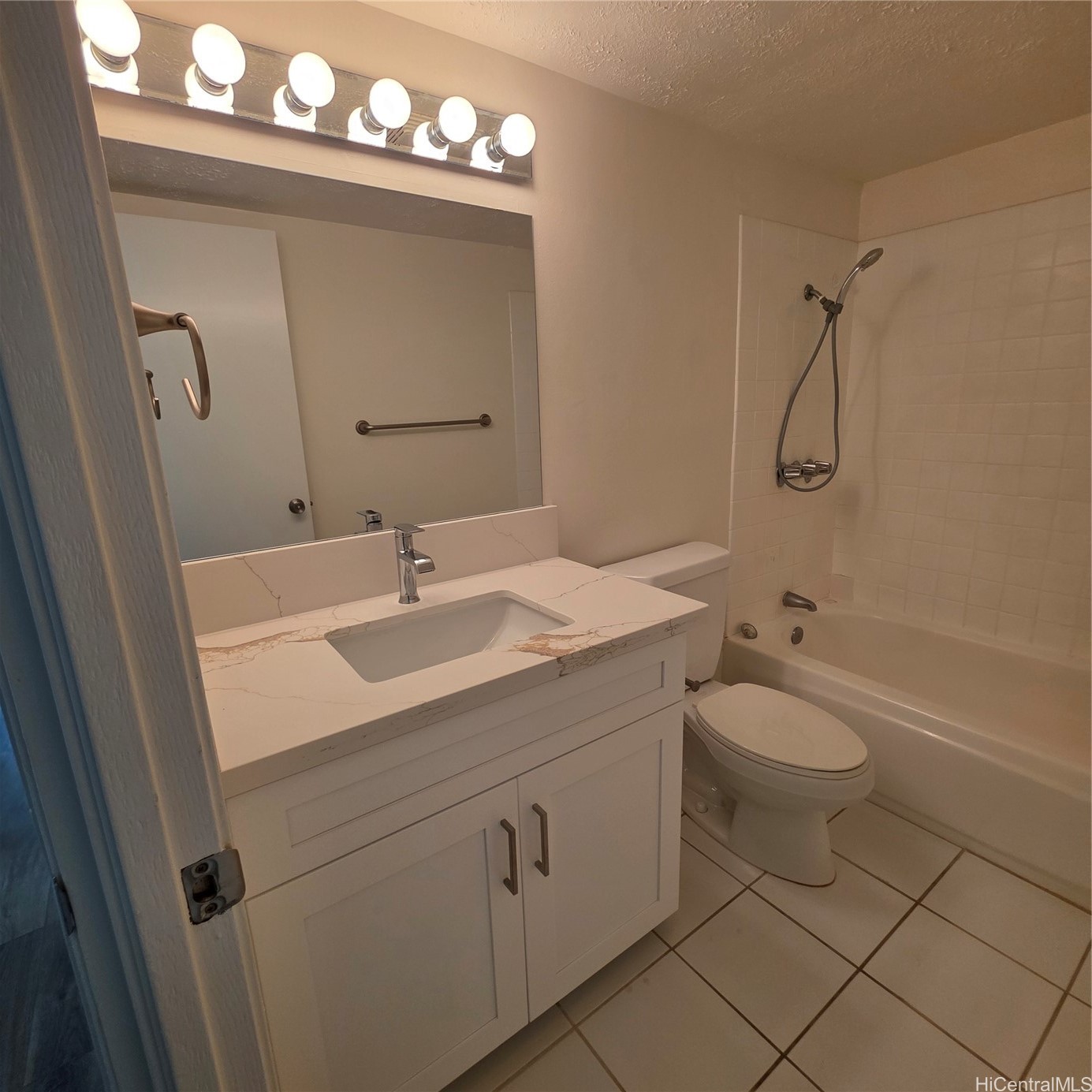 98-1042 Moanalua Road 2-204 Property Photo 16