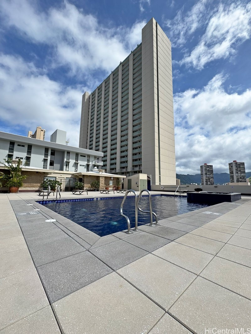 2211 Ala Wai Boulevard 2309 Property Photo 2