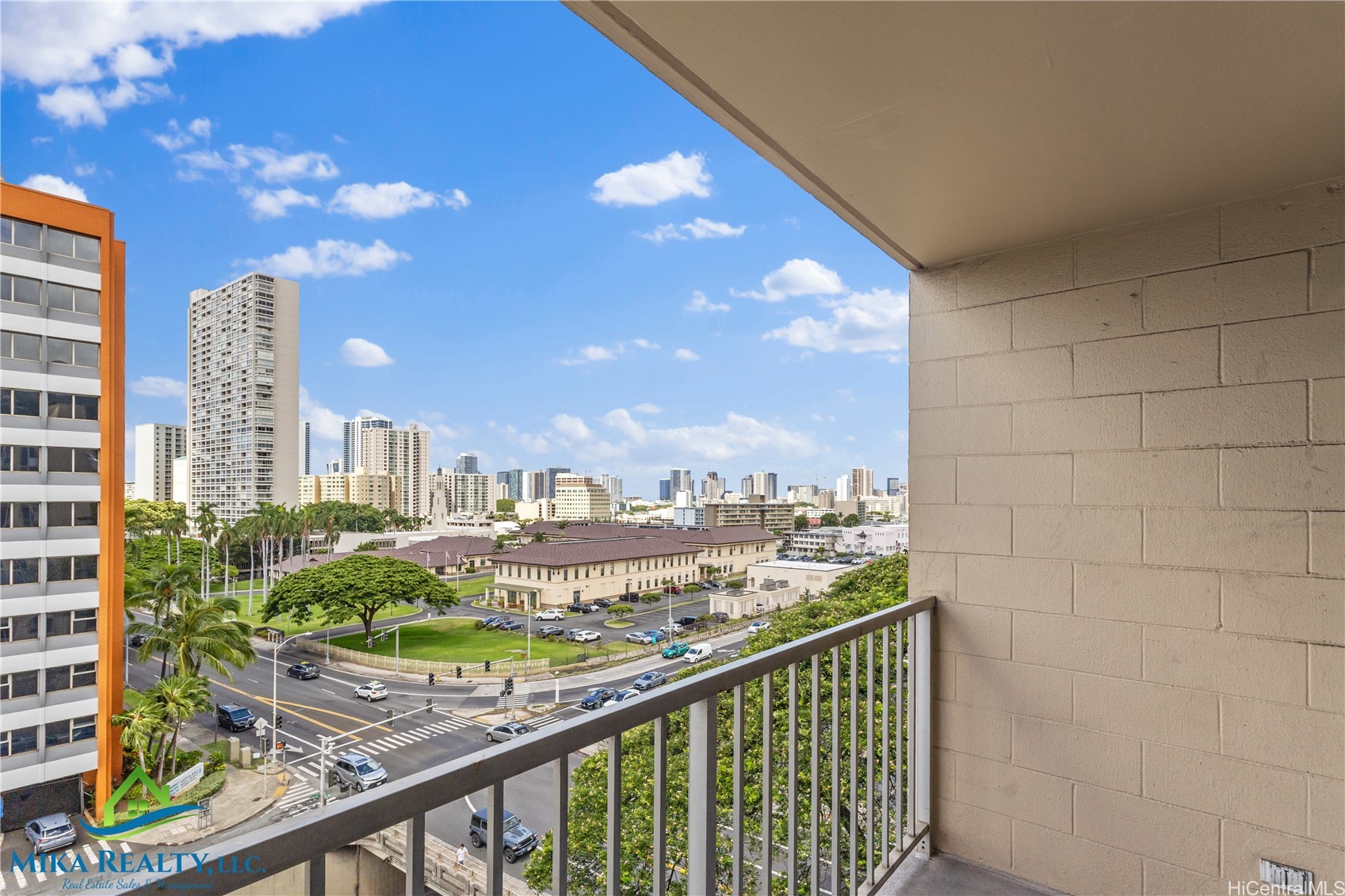 1415 Punahou Street 805 Property Photo 1